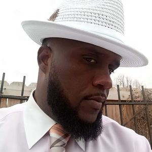 Meet your Posher, Isaiah